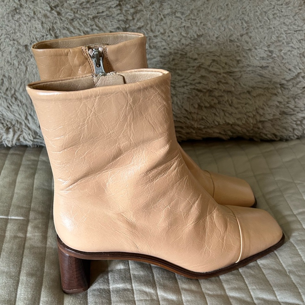 L'INTERVALLE Tan Ankle Booties with Square Toe - Picture 2 of 10